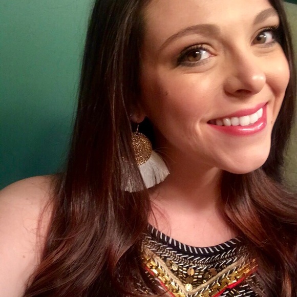 Meet your Posher, Sara - Picture 3 of 4